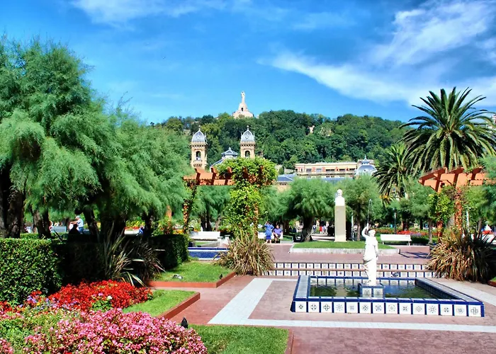 Cozy Apartment 6\' From San Sebastian + Parking
